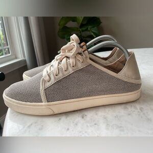 OLUKAI PEHUEA LI  WOMEN'S 10  TAUPE  MESH FABRIC  SNEAKERS SHOES
